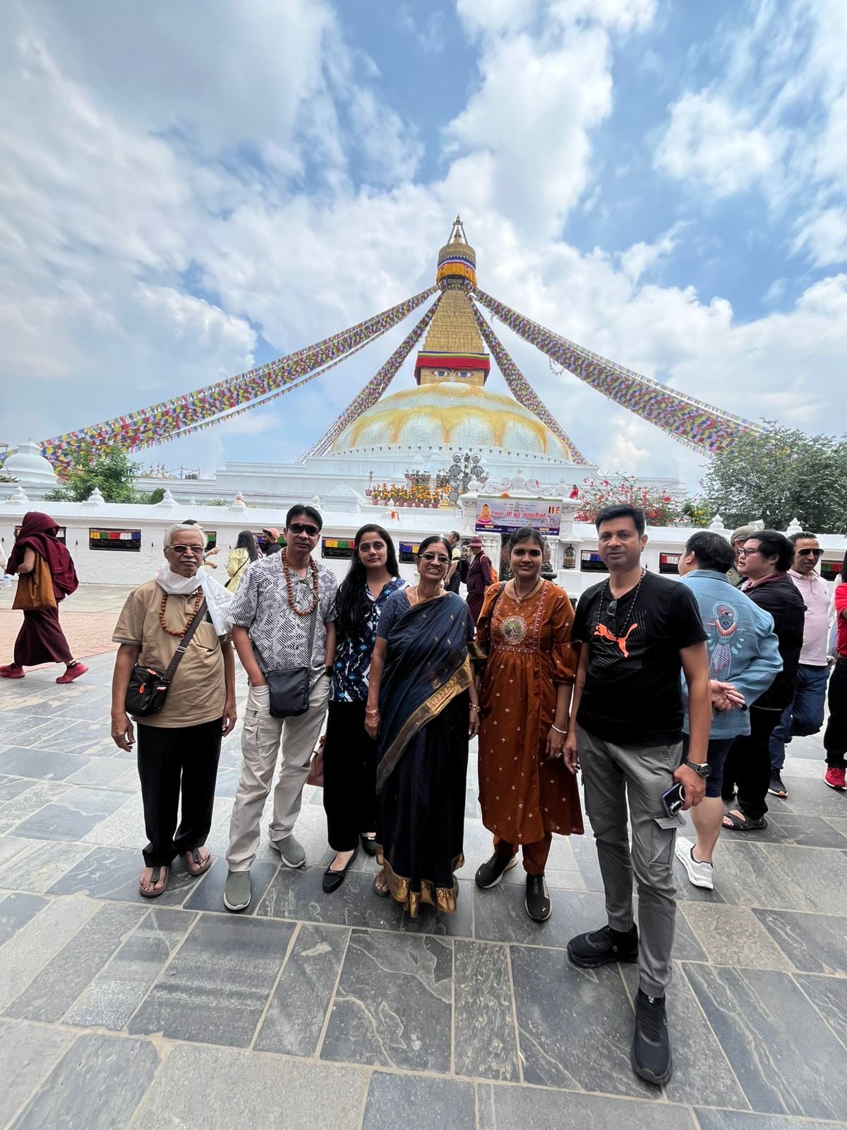 Rudra Travels guests at Boudhanath